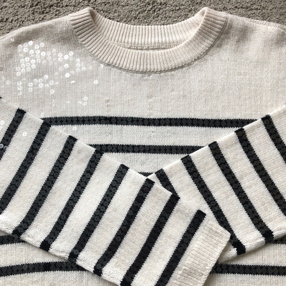 LOFT Crewneck SEQUINS Sweater. - Picture 2 of 3